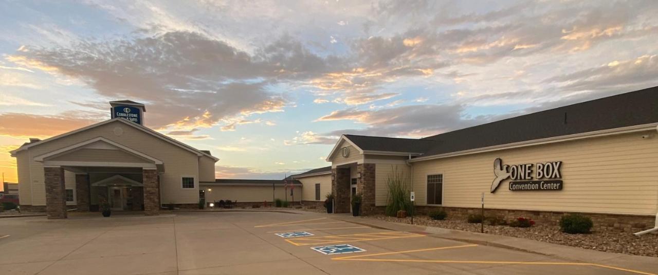 Cobblestone Hotel & Suites - Broken Bow Exteriér fotografie