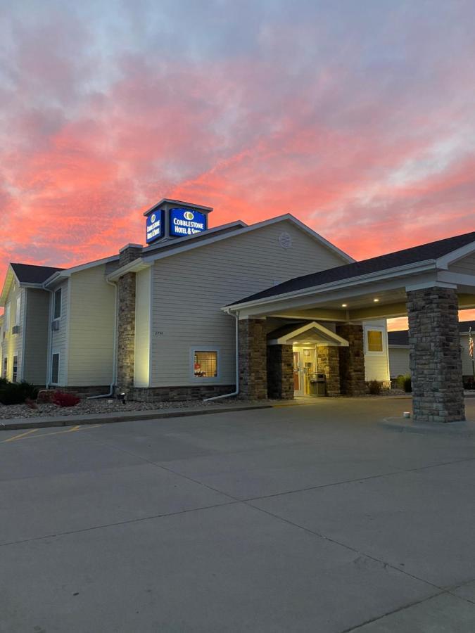 Cobblestone Hotel & Suites - Broken Bow Exteriér fotografie