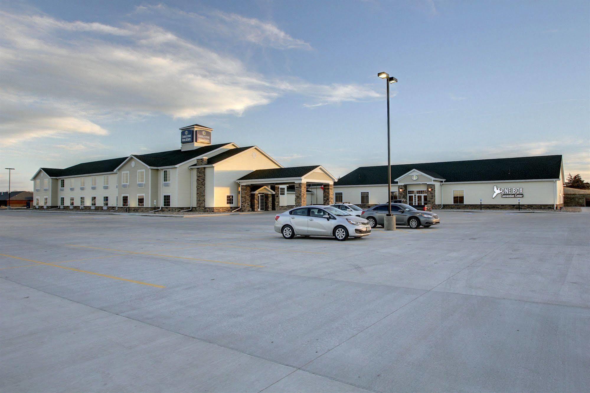 Cobblestone Hotel & Suites - Broken Bow Exteriér fotografie