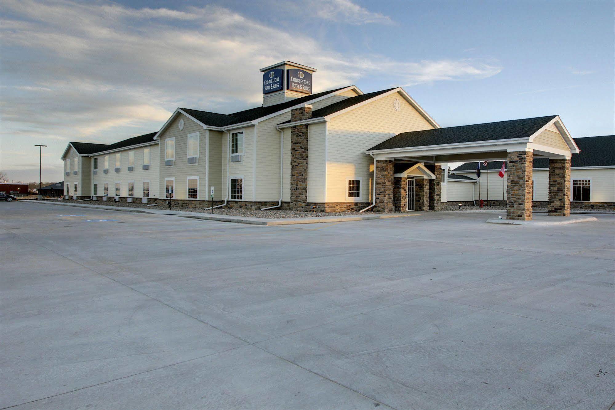 Cobblestone Hotel & Suites - Broken Bow Exteriér fotografie